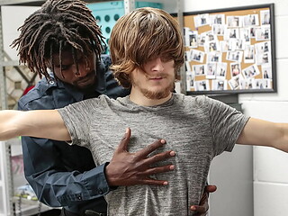 Twink Offers to Follow the Demands of The Mall Security Guard - Copfucks