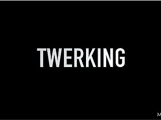 Twerking 2 - Zuzu Sweet