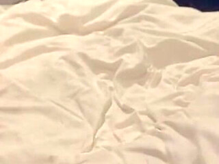 New Amateur Model - Private Homemade Sex Video Ends with a Creampie