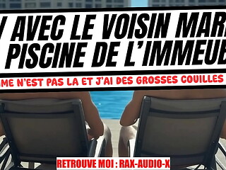 La tr&eacute_s large queue de ton voisin va te faire couiner