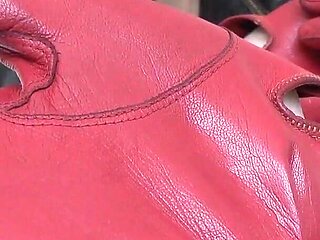 Demonstration of Short Leather Gloves and Gloves Sniffing POV, Lady Victoria Valente
