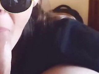 Sucking Cock of 21 Centimeter