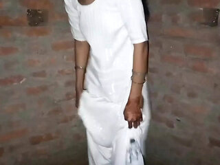 The girl&#039;s stepfather had gone to attend the wedding, then I entered the house and left his daughter