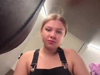 Masturbate in the Fitting Room