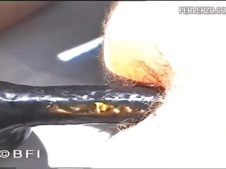 French mistress anal fucks a guy - DvD