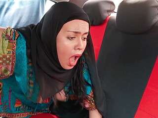 Indian stepmother wearing hijab gets fucked in car