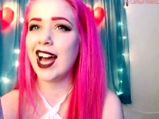 Amateur brunette ariana marie solo toying