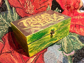 Suzy Wylde Is a Creator That Creates Art & Usable Items