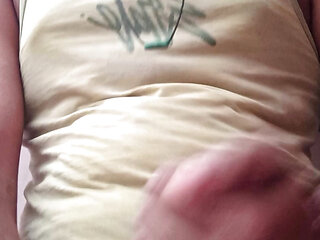 Fast horny masterbate at close shot