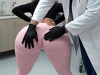 Petite Big Ass Girl Twerking in Tight Pink Leggings and Thong