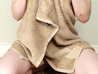 Play with Yourself While I Do My Morning Routine