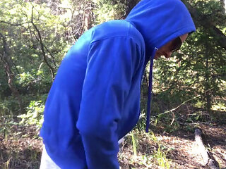 Adam Kaye Jacks off in the Mountains