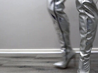 Boots: Modeling Different Pairs of Boots