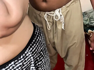 Desi Pakistani bhabhii gets plowed in a village setting