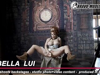 Beautiful Isabella Lui at milf dirt