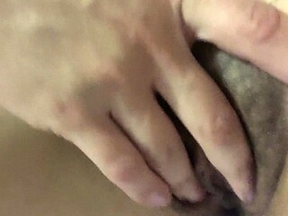 Pulled amateurs close up car sex