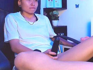 Stacked brunette goes solo toys and masturbation