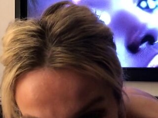 hot amateur milf giving blowjob and getting fucked