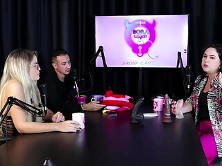 Explicando a anatomia da vagina e o uso do preservativo - Marina Karam (sex&oacute_loga) (SHEER/RED)