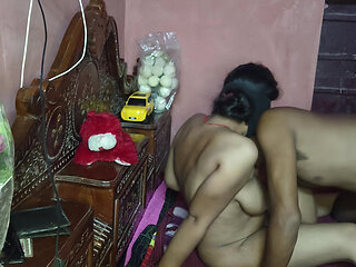 Honey couple kissing sexy moments homemade wife ki Desi doggy style me chudai ki
