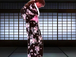 Pai-chan in Kimono