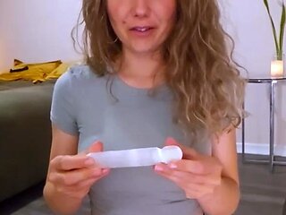 Amateur Webcam Chick Masturbates On Webcam More at