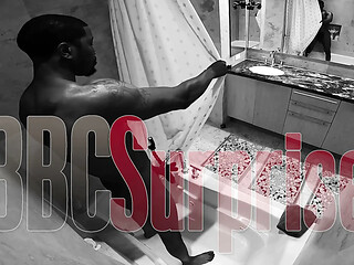 Hotwife gets multiple orgasms from BBC