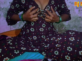 Indian housewife new video big hole by fingering