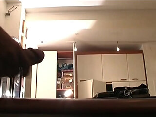 The Slutty Secretary Masturbates While Watching a Porn Movie and He Takes Advantage of It to Get a Nice Blowjob