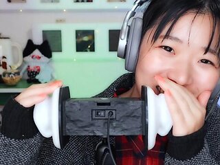 Ear licking Ear licking LICKING EAR EATING EAR Plain clothes versionSerori Kawai: Bongacams, Solo  Fetish Porn