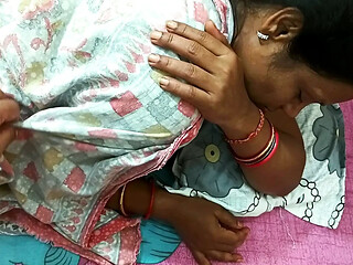 Indian Bhabhi gets fucked by neighbour's young boy while she is asleep
