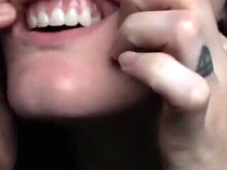 GothBunny's mouth tour