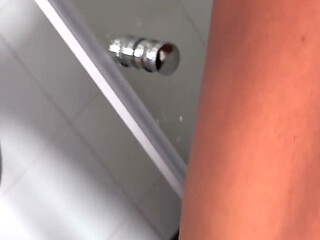 Fucking While Friend Resting. Montsee Sneaks a Guy Into Her Hotel Room Until Valentina Wakes up.