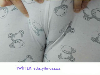 CAMELTOE- PAJAMA- SWOLLEN PUSSY