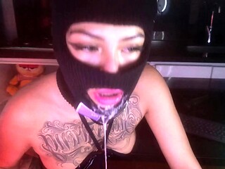 Mom amateur webcam pussy masturbate