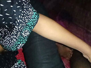 Romantic Deshi Girl New Viral Sex Video 2024