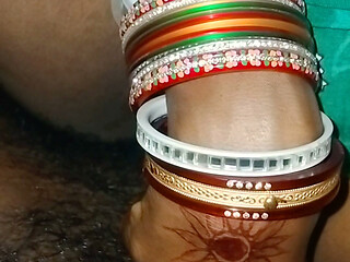 Bhabhi ke sath chut chudai with her naughty husband