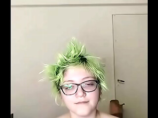 Doble amputada se masturba y grita por verga!