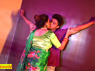 Amazing Romantic Sex with Bhabhi! Bhabhi, I love your tight Vagina