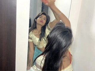 Landlord strips maid naked in Hindi HD sex scene