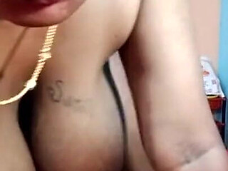 Bigboobs Indian Desi Aunty Video Call for Neighber