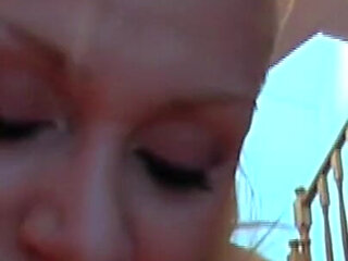 Sexy Stockings Babe Teases Her Juicy Ass