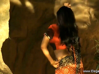 Indian brunette shows off her sexy body