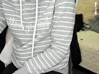 Mom amateur webcam pussy masturbate