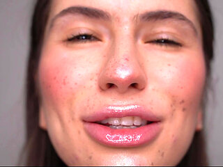 Asmr Kiss Me