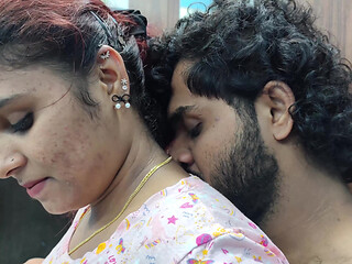 Hot kiss with boobs press