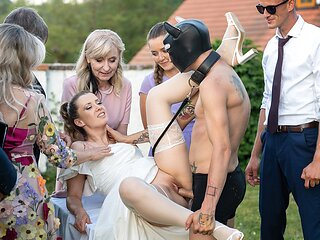 Releasing Wedding Hound - Vip4k
