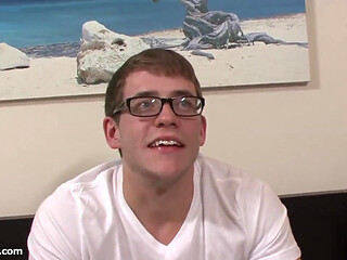 Zack Solo in the Bed