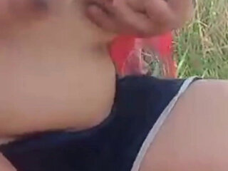 Nude in open place & finger pusssy