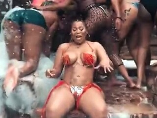 Let It Flow VII BIG toy edition Black and Ebony